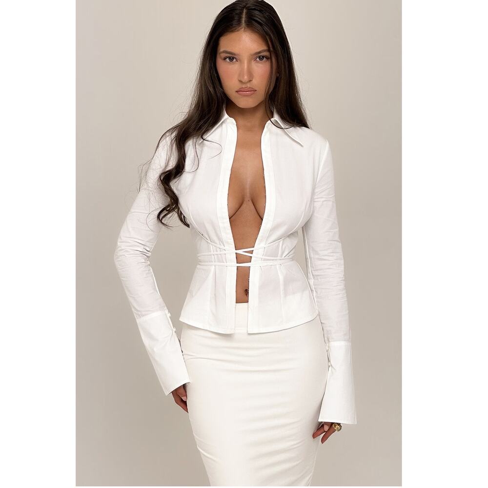 House of cb moren white
